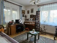 Eladó családi ház, Budakeszin 240 M Ft, 5 szobás