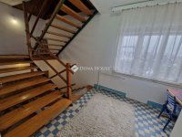 Eladó családi ház, Baján 49.999 M Ft, 4 szobás