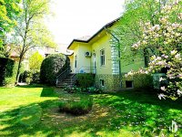 Eladó családi ház, X. kerületben 350 M Ft, 6 szobás