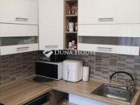 Eladó panellakás, Pécsett 49.2 M Ft, 2 szobás