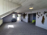 Eladó családi ház, Dunabogdányban 170 M Ft, 6+3 szobás