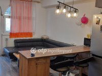 Eladó téglalakás, Szegeden 68.9 M Ft, 2 szobás