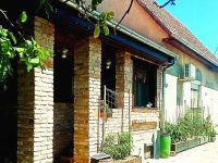 Eladó családi ház, Kiskunlacházán 73.9 M Ft