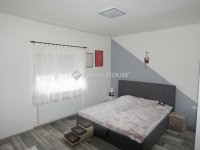 Eladó családi ház, Zalaegerszegen 69.99 M Ft, 2 szobás