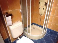 Eladó családi ház, XIV. kerületben 229 M Ft, 9+3 szobás