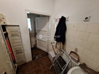 Eladó üzlethelyiség, Mendén 199 M Ft, 1 szobás