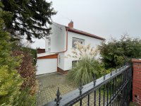 Eladó családi ház