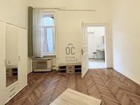 Eladó téglalakás, V. kerületben 75.9 M Ft, 2 szobás