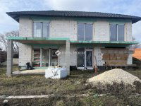 Eladó ikerház, Kakucson 105 M Ft, 4 szobás / költözzbe.hu