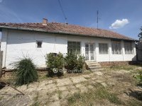 Eladó családi ház, Gyulán 19.99 M Ft, 2 szobás