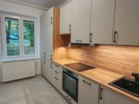 Eladó téglalakás, Komlón, Tompa Mihály utcában 29.9 M Ft