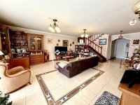 Eladó családi ház, XVI. kerületben 269 M Ft, 4 szobás