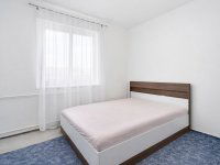 Eladó panellakás, Szegeden 69.5 M Ft, 4 szobás