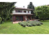 Kiadó családi ház, albérlet