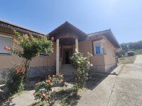 Eladó családi ház, Bogádon 104.5 M Ft, 4 szobás