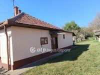 Eladó családi ház, Jászberényben 18 M Ft, 2 szobás