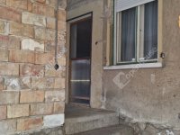 Eladó családi ház, Komáromban 27.9 M Ft, 1 szobás