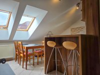 Eladó téglalakás, Sopronban 53.9 M Ft, 2 szobás