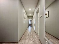 Eladó családi ház, Pécsett 280 M Ft, 9 szobás