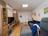 Eladó panellakás, Pécsett 43.9 M Ft, 2 szobás