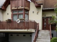 Eladó családi ház, II. kerületben 202 M Ft, 5 szobás