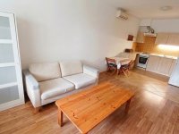 Eladó téglalakás, Székesfehérvárott 58.5 M Ft, 1+1 szobás