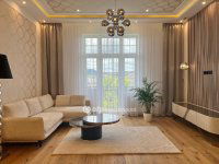 Eladó téglalakás, V. kerületben 259 M Ft, 2+1 szobás