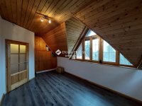 Eladó családi ház, Székesfehérvárott 194.9 M Ft, 5+2 szobás