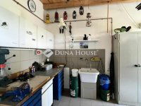 Eladó családi ház, Szálkán 159.9 M Ft, 3 szobás