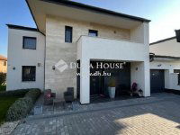 Eladó ikerház, Törökbálinton 325 M Ft, 5 szobás