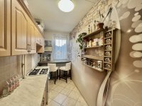 Eladó panellakás, Veszprémben 50 M Ft, 2 szobás