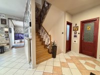 Eladó családi ház, Dunaharasztin 144.9 M Ft, 5 szobás