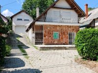 Eladó családi ház