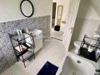 Eladó családi ház, Siklóson 98 M Ft, 4 szobás