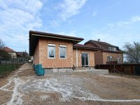 Eladó családi ház, Érden 144.9 M Ft, 4 szobás