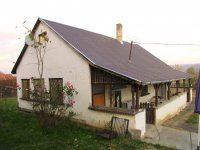 Eladó családi ház