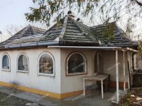 Eladó családi ház, Solton 13 M Ft, 2 szobás