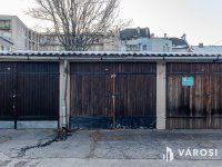 Eladó garázs