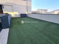 Eladó téglalakás, V. kerületben 274 M Ft, 2 szobás