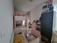 Eladó téglalakás, II. kerületben 199.9 M Ft, 2+1 szobás