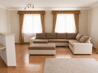 Kiadó családi ház, albérlet, Komáromban 250 E Ft / hó