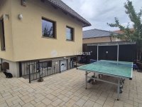 Eladó családi ház, Mogyoródon 129.9 M Ft, 6 szobás
