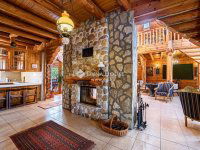 Eladó családi ház, Ceglédbercelen 465.6 M Ft, 11 szobás