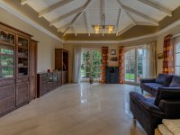 Eladó családi ház, Ürömön 329.9 M Ft, 8 szobás