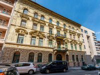 Eladó téglalakás, I. kerületben 135 M Ft, 4 szobás