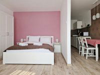 Kiadó téglalakás, albérlet, Pécsett, Rákóczi úton, 1 szobás