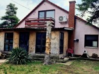 Eladó családi ház, Esztergomban 45.9 M Ft, 3 szobás