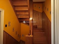 Eladó családi ház, Szentendrén 95.9 M Ft, 3 szobás