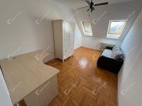 Eladó téglalakás, Debrecenben 145 M Ft, 5 szobás