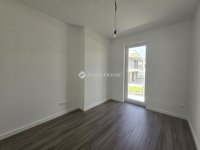 Eladó téglalakás, Törökbálinton 172.99 M Ft, 4 szobás